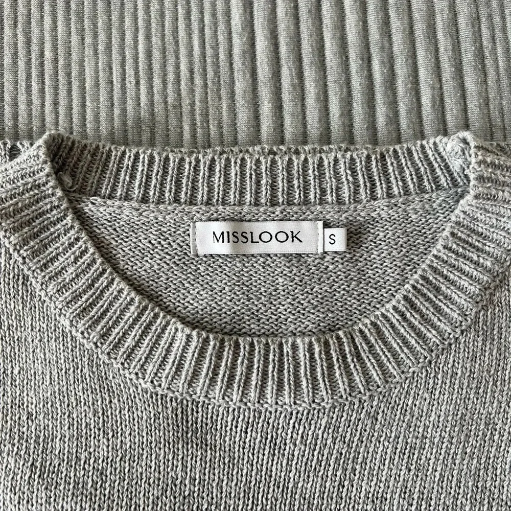 Misslook Women’s Crew Black Cream Grey Neck Striped Sweatshirt sz S gently worn